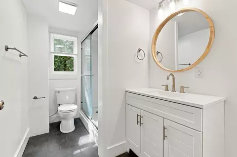 Bath - 1716 S 3rd St, Niles, MI 49120 photo 1 of 1