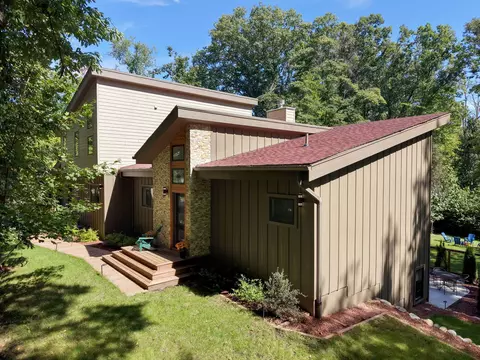 Exterior - 15741 Auld Way, Chikaming, MI 49129 photo 9 of 11