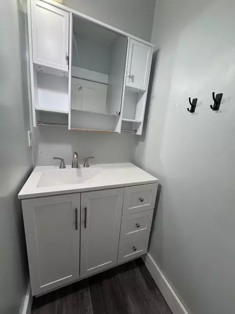Bath - 6610 E Berrien St, Eau Claire, MI 49111 photo 2 of 2