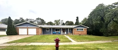 531 Lyon St, South Haven, MI 49090