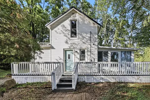 10088 N Tudor Rd, Oronoko, MI 49103