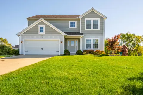 4548 Lauren Ln, Royalton, MI 49085