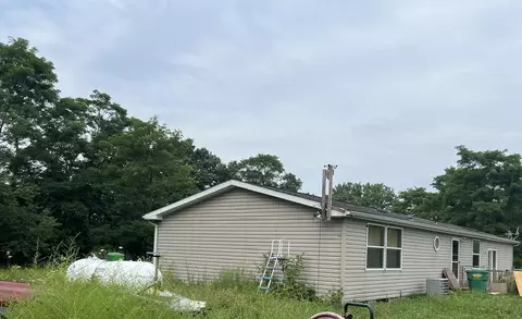 25114 Hospital St, Jefferson, MI 49031