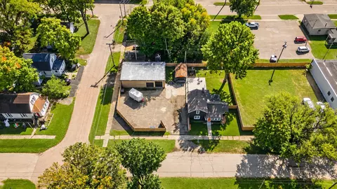 View/Area - 106 Lagrange St, Dowagiac, MI 49047 photo 2 of 3