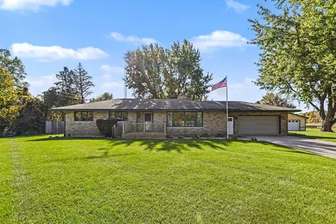 9410 N Branch Rd, Bainbridge, MI 49098