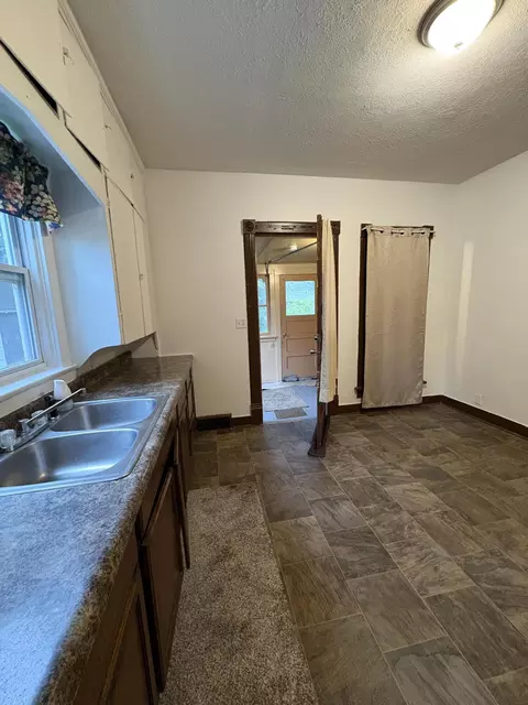 Kitchen - 341 E Napier Ave, Benton, MI 49022 photo 1 of 2