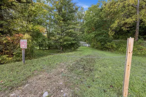 Exterior - 1053 Able Rd, Buchanan, MI 49107 photo 13 of 17