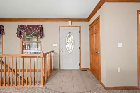 Entry Way - 15889 N Edgewood Dr, Buchanan, MI 49107 photo 1 of 5