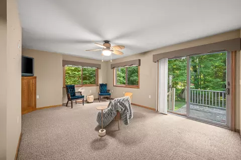 Living - 15889 N Edgewood Dr, Buchanan, MI 49107 photo 5 of 7