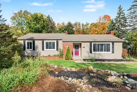 2224 La Cross St, Kalamazoo, MI 49006