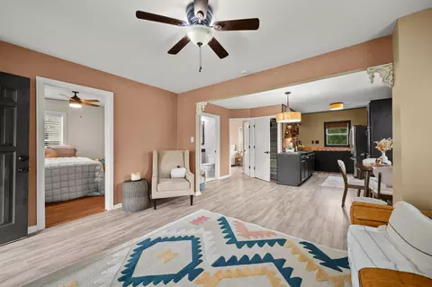 Entry Way - 940 Chippewa St, Buchanan, MI 49107 photo 1 of 4