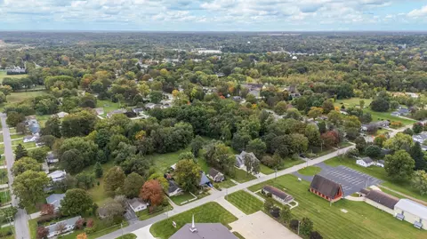 View/Area - 940 Chippewa St, Buchanan, MI 49107 photo 8 of 12