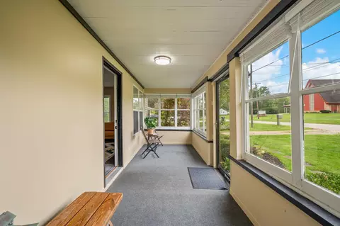 Exterior - 940 Chippewa St, Buchanan, MI 49107 photo 6 of 12