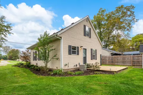 Exterior - 940 Chippewa St, Buchanan, MI 49107 photo 9 of 12