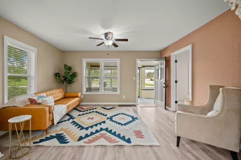 Living - 940 Chippewa St, Buchanan, MI 49107 photo 2 of 2