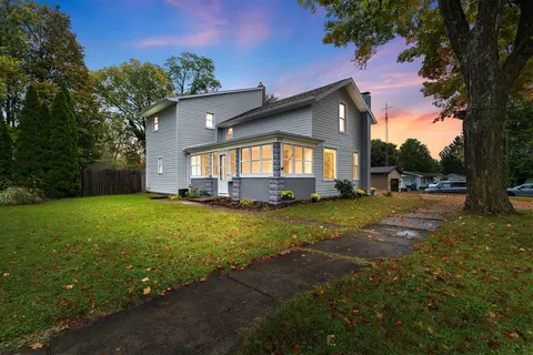 418 S Main St, Berrien Springs, MI 49103