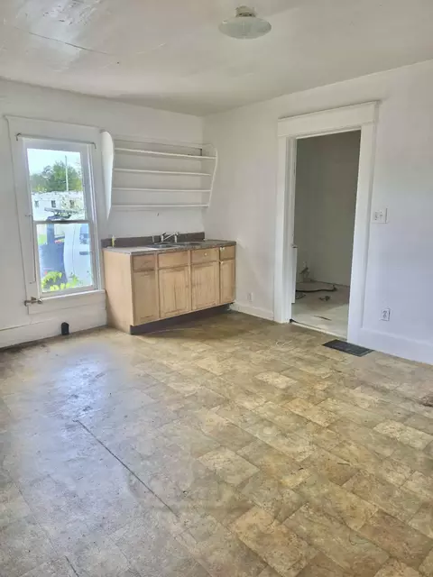 Kitchen - 1069 E Main St, Benton, MI 49022 photo 1 of 2