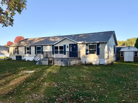 Exterior - 102 Elderberry, Niles, MI 49120 photo 2 of 10