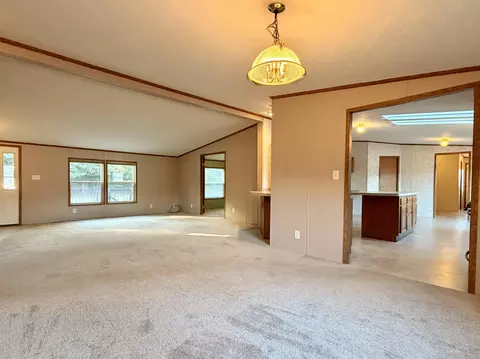 Living - 102 Elderberry, Niles, MI 49120 photo 3 of 5