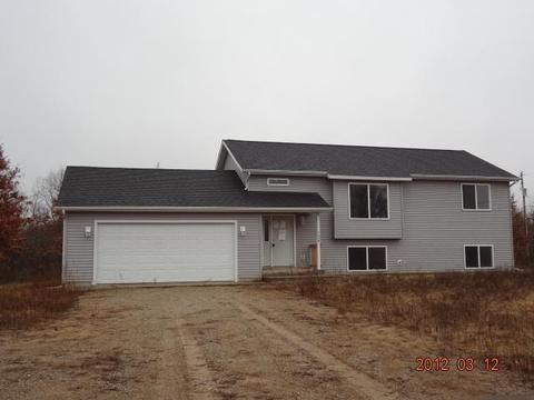 7639 W Briggs Rd, Stanton, MI 48888 photo 1