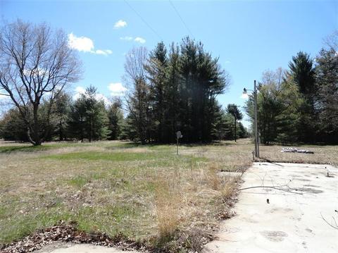 7892 E 52nd St, Newaygo, MI 49337 photo 1