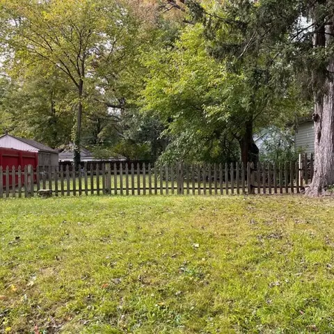 18467 Brady, Redford, MI 48240