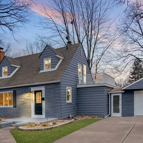 27618 Gilbert Dr, Warren, MI 48093
