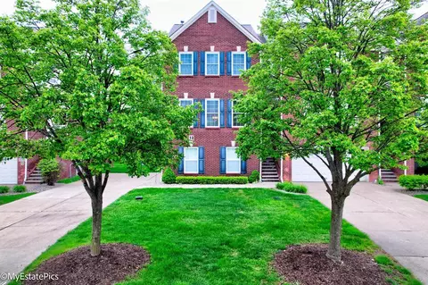 43762 Cherry Grove Court E Ct E, Canton, MI 48188