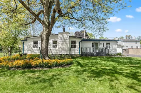 21725 Rockwell St, Farmington Hills, MI 48336