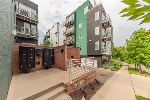 121 W Kingsley St #201, Ann Arbor, MI 48103