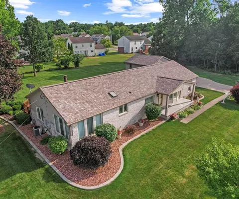 45043 Van Born Rd, Van Buren Twp, MI 48111