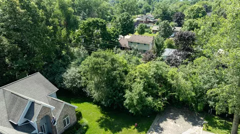 2626 Shefman Ter, Ann Arbor, MI 48105