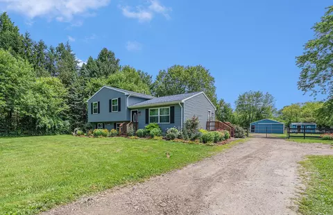12580 Crowe Rd, Milan, MI 48160