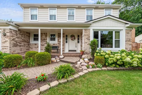 44200 Galway Dr, Northville, MI 48167