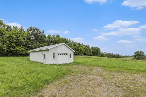 17790 Washburne, Sharon, MI 49240