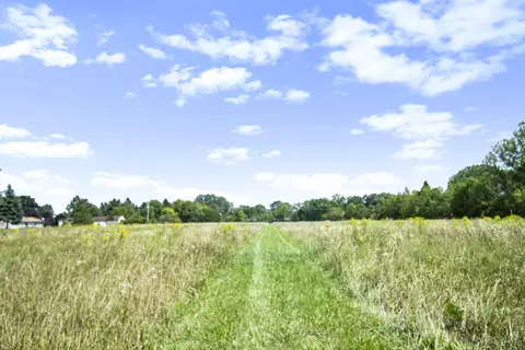 10573 Moon Rd, York, MI 48160