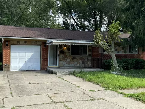 8884 Nottingham Dr, Superior, MI 48198