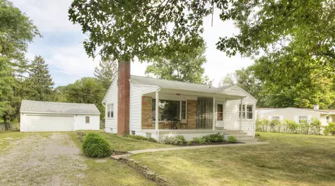 164 Emerson Ave, Superior, MI 48198