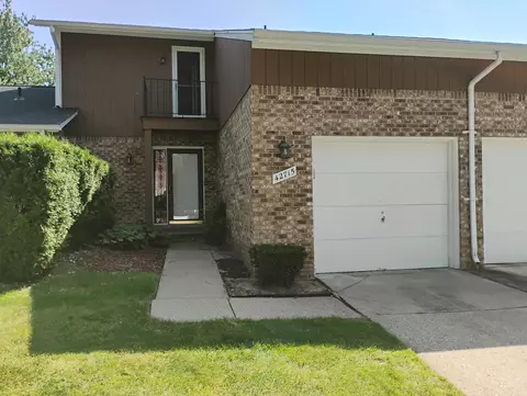 42715 Melinda Pl, Clinton Township, MI 48038
