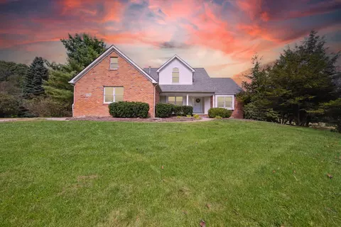 274 Dustin Ln, Ortonville, MI 48462