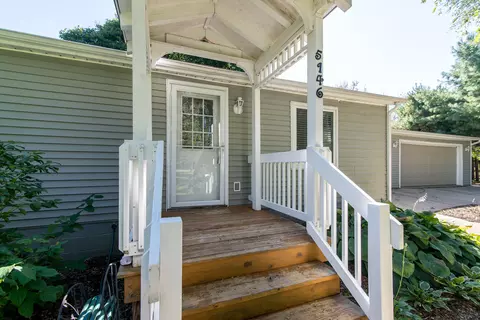 5146 Pontiac Trl, Northfield, MI 48105