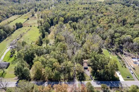 8283 Oakville Waltz Rd, Exeter, MI 48111