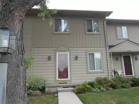 40893 Highpointe Dr, Clinton Township, MI 48038
