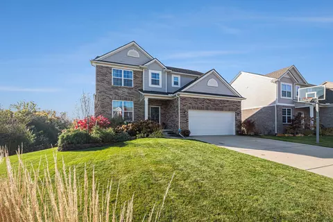 7569 Abigail Dr, Superior, MI 48198