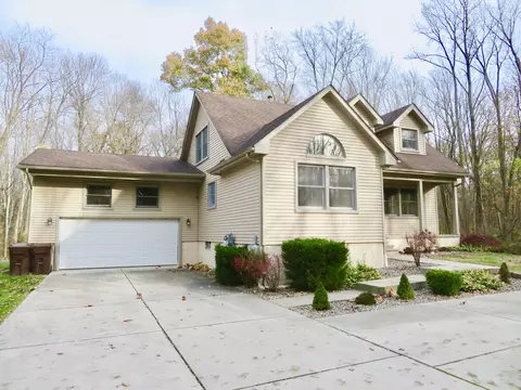 44947 Willis Rd, Sumpter, MI 48111