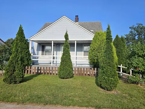 14519 Westpoint St, Taylor, MI 48180