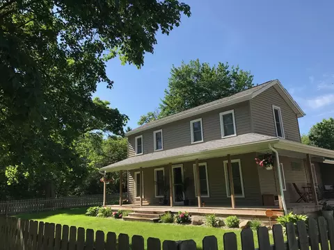 1380 N Lake Angelus Rd, Auburn Hills, MI 48326