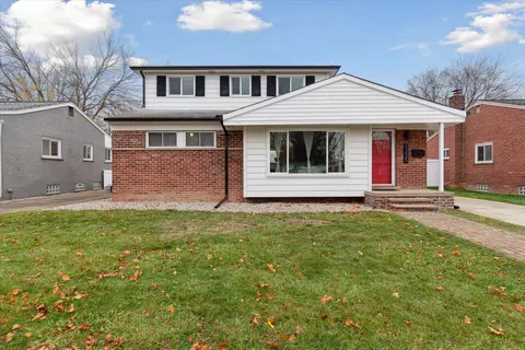 1225 Woodlawn Ave, Royal Oak, MI 48073