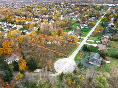 24970 Glenda St, Novi, MI 48375