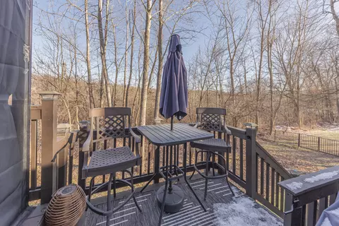 10595 Mcgregor Rd, Pinckney, MI 48169